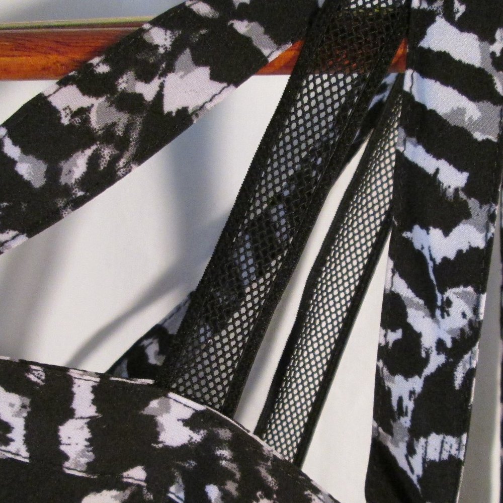 FABLETICS Women's Blk\Gry\Wht S Blouse Tank Top w\ Multiple & Mesh Strap… - Picture 3 of 3